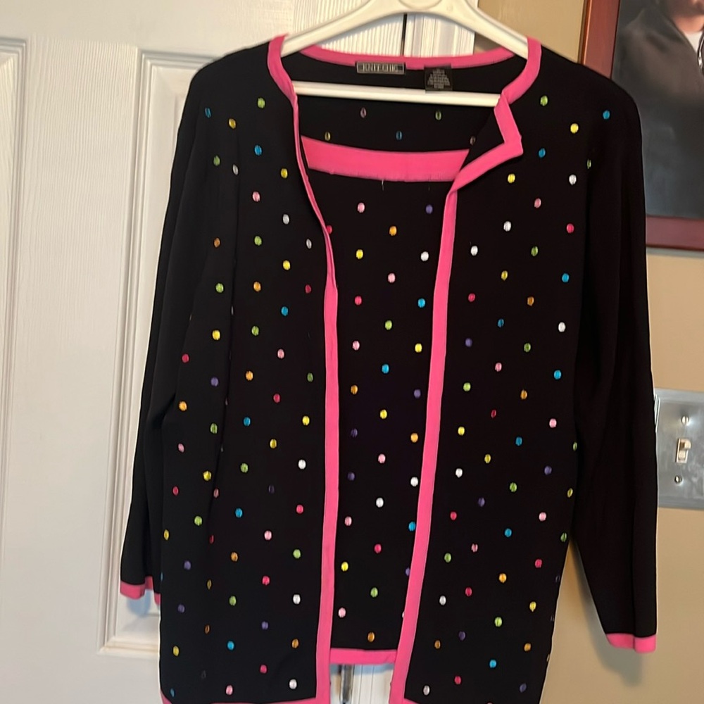 KNIT-CHIC two-piece tank top and cardigan size med VINTAGE